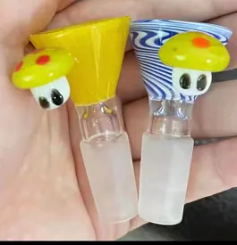 GC114 glass hand pipe